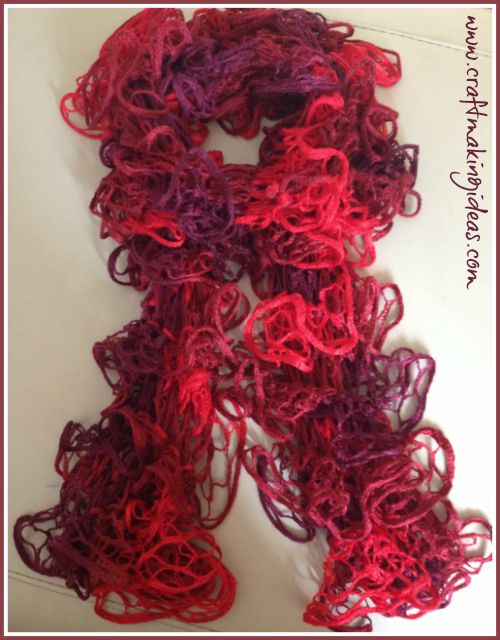 Red Knitted Ribbon Yarn Scarf